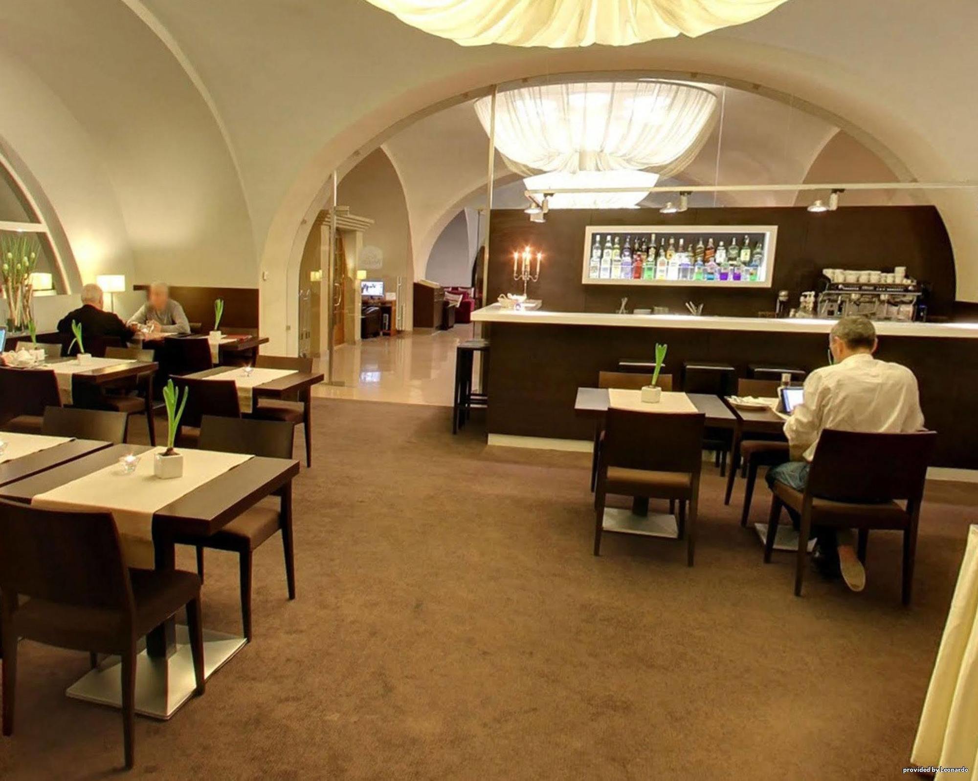 Pracharna Park Hotel Olomouc Dış mekan fotoğraf